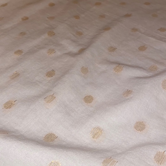 American Eagle Outfitters White Metallic Gold Polka Dot Infinity Scarf - Picture 5 of 7